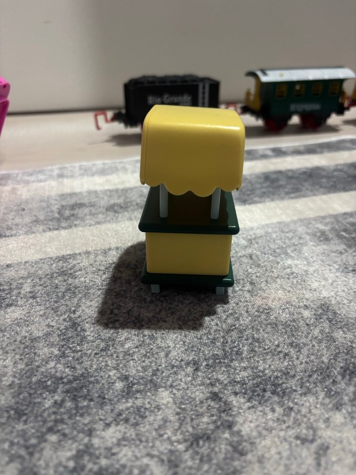 Disney Pixar Orijinal Limonata Araba - Görsel 2