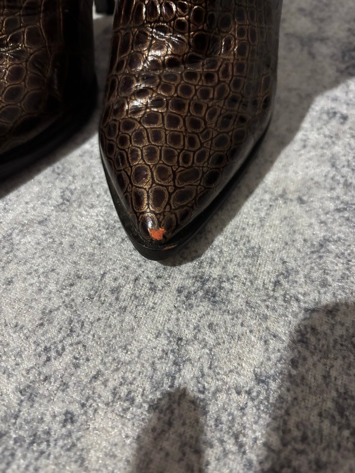 Parlak Timsah Desenli Sivri Burun Topuklu - Görsel 4