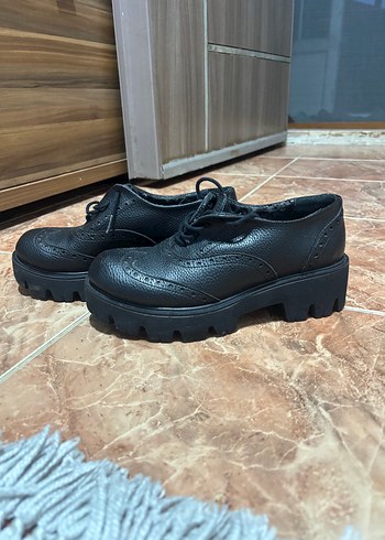 Siyah Kalın Topuklu Goth Kadın Ayakkabı