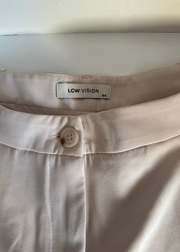 bej şort - Görsel 2