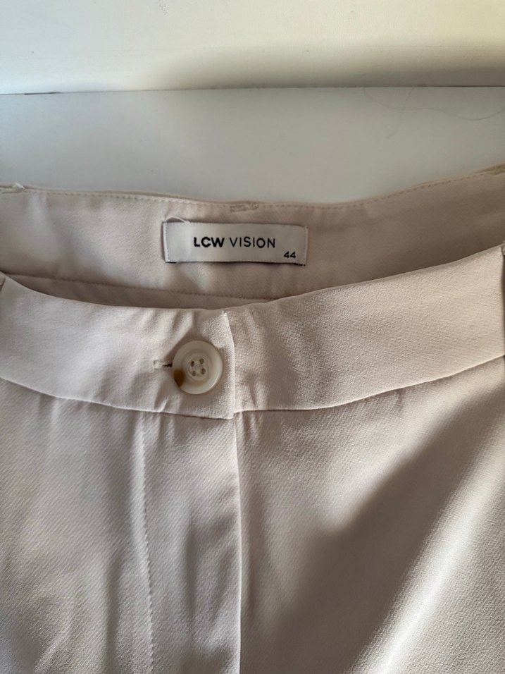 bej şort - Görsel 2