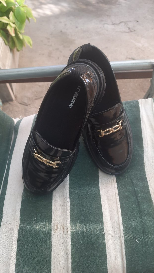 Parlak Siyah  Çocuk Tokalı Loafer - Görsel 2