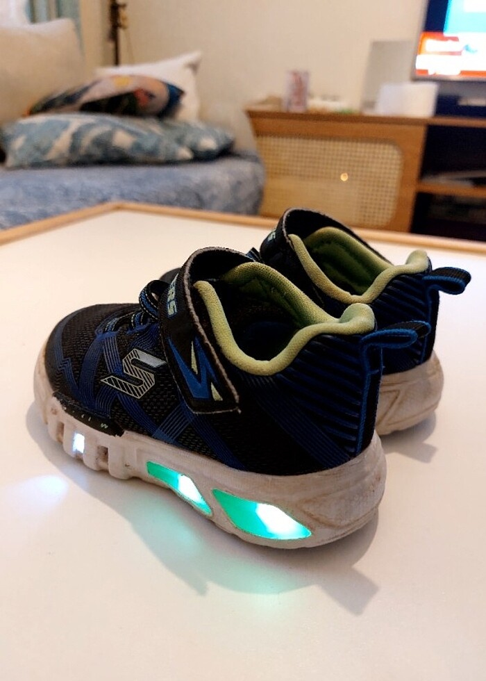 Skechers 23 no ışıklı spor ayakkabi - Görsel 5