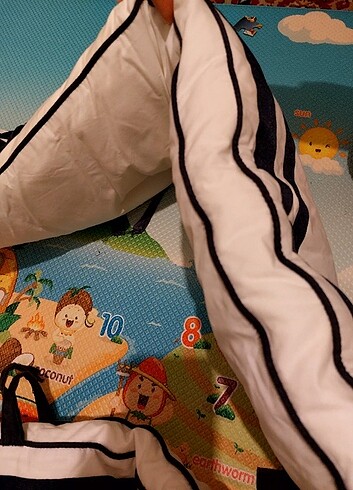 Pottery Barn Kids Yatak Kenari - Görsel 3