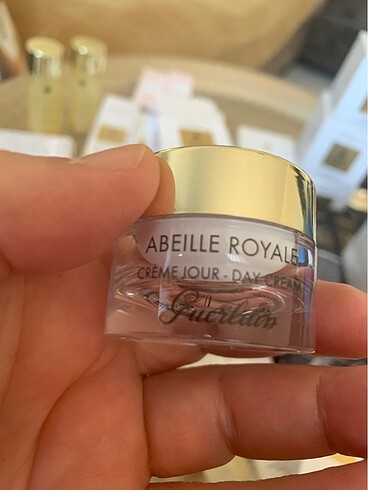 Guerlain nemlendirici antiaging