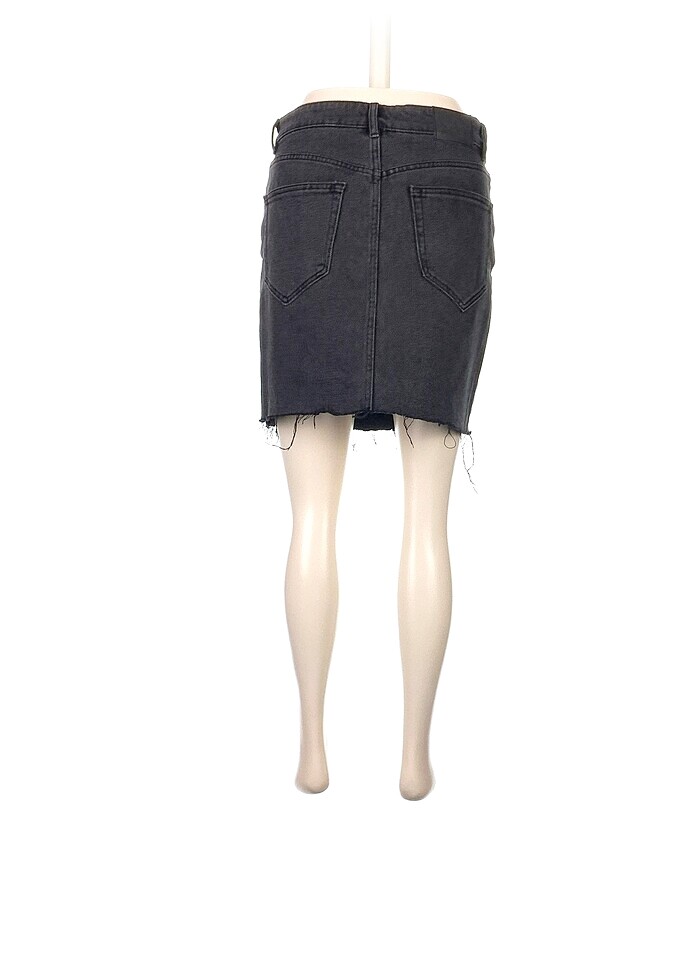 Pull and Bear Kalem Etek %70 İndirimli. - Görsel 3