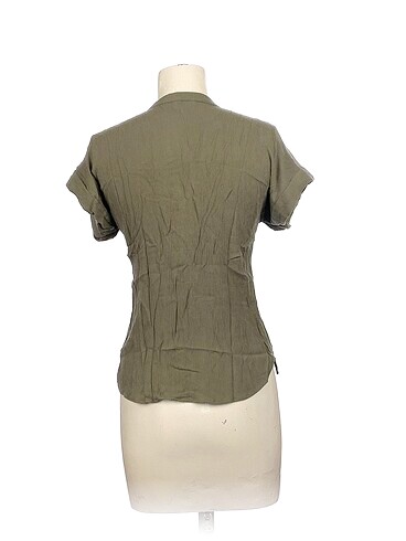 34 Beden H&M Bluz %70 İndirimli.