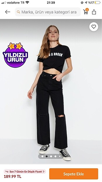 Trendyol & Milla Siyah yırtıklı yüksek bel jeans