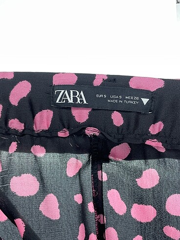 s Beden çeşitli Renk Zara Midi Etek %70 İndirimli.