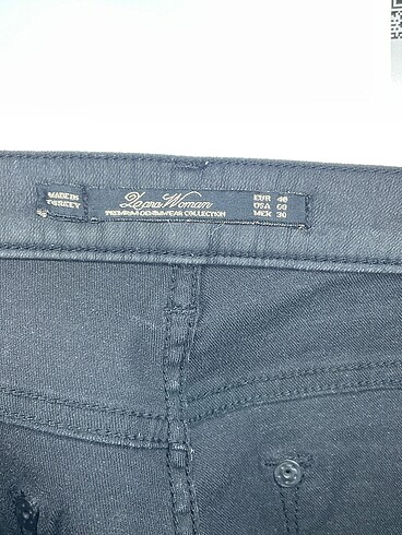 40 Beden siyah Renk Zara Jean / Kot %70 İndirimli.