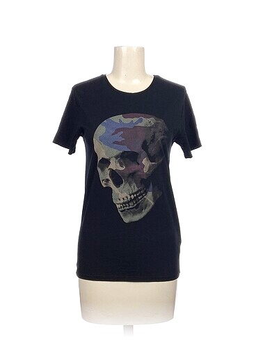 LC Waikiki T-shirt %70 İndirimli.