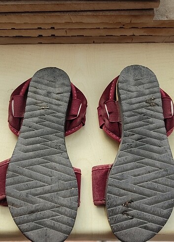 36 Beden bordo Renk #sandalet #ayakkabı #kırmızı #süet #genç #kız #ergen