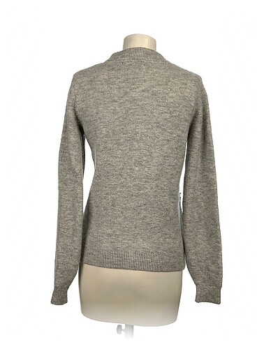 s Beden PreLoved Hırka %70 İndirimli.