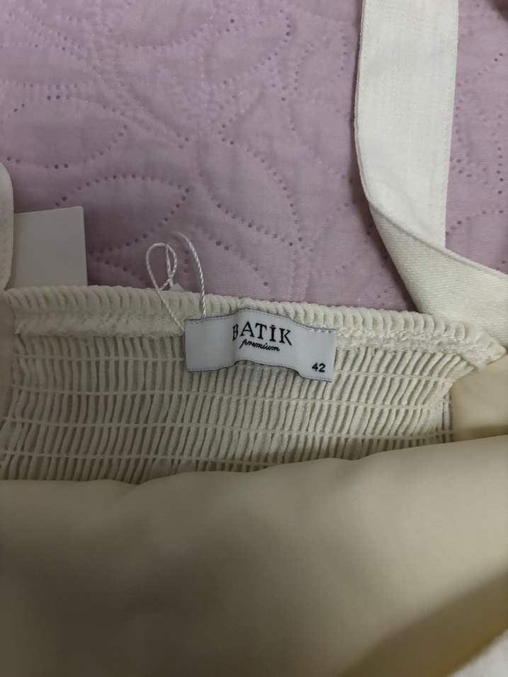 Batik bustiyer - Görsel 2