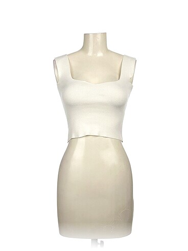 PreLoved Askılı %70 İndirimli.