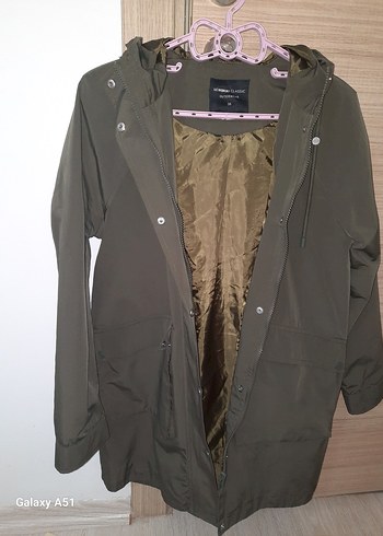 LCW Grace Kadın Kapüşonlu Düz Midi Mont - Görsel 3