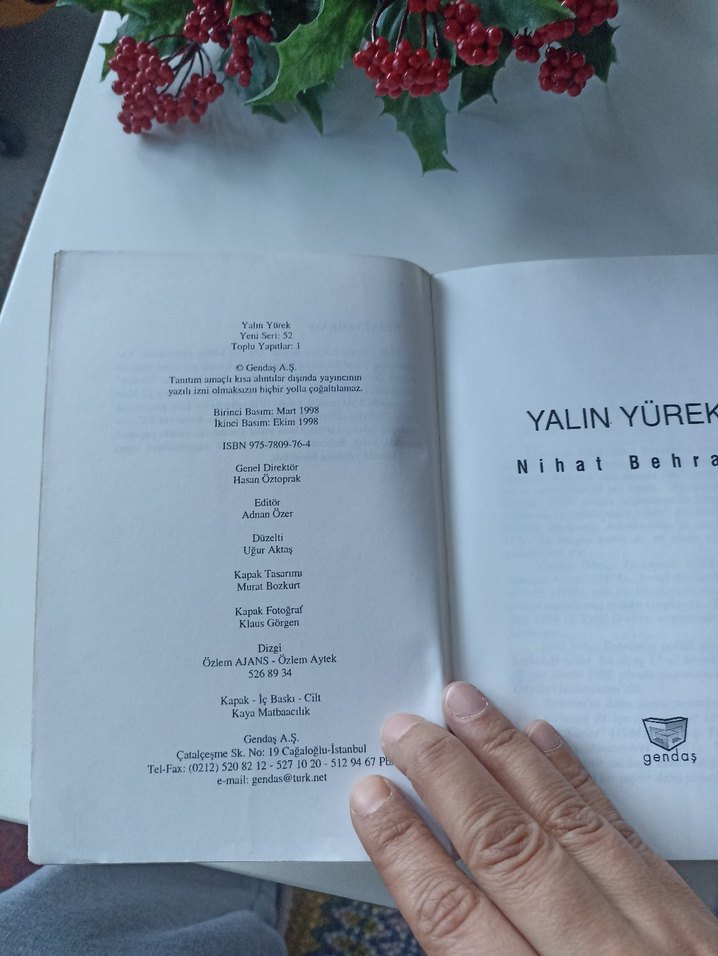 Nihat Behram - Yalın Yürek Toplu Şiirler - Görsel 3