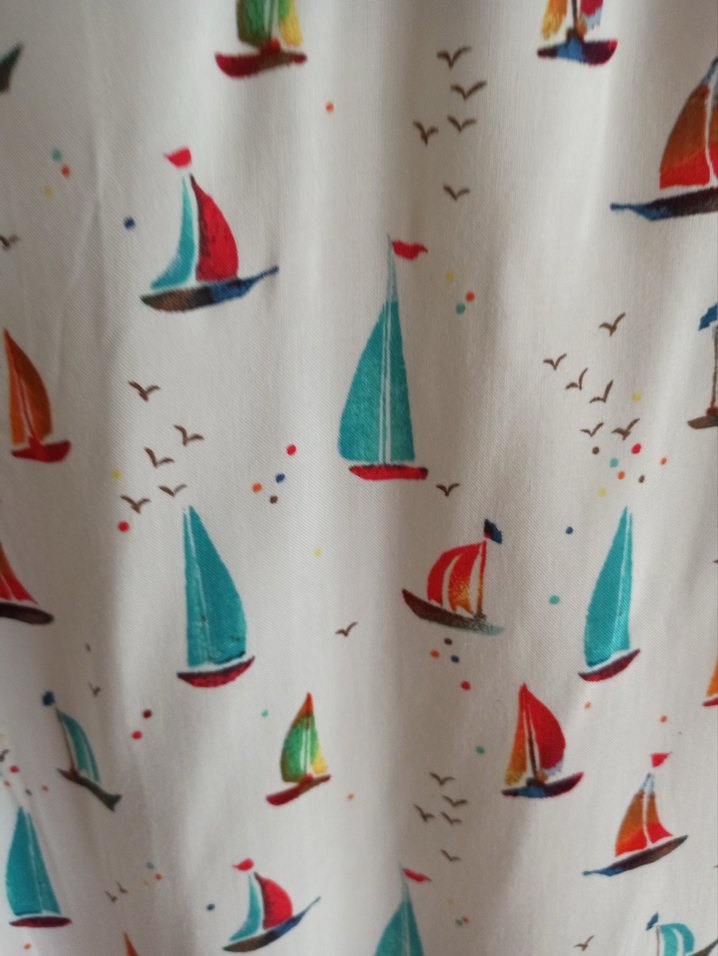 LC Waikiki yakalı çocuk bluz - Görsel 3