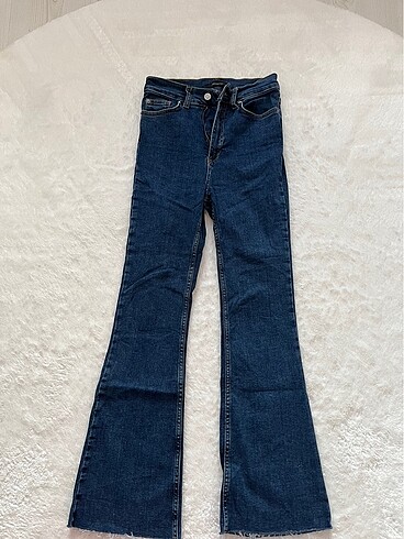 Lacivert jean