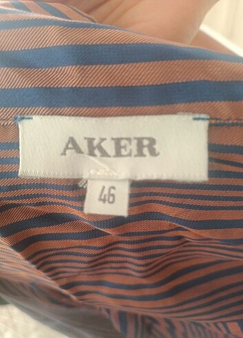 Aker Tunik 