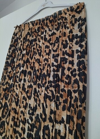Leopar desenli etek 