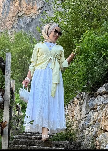 Gömlek etek şal hediye koyacağım