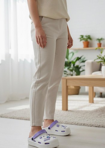 Düğmeli Beyaz Pastel Platform Terlik - Görsel 3