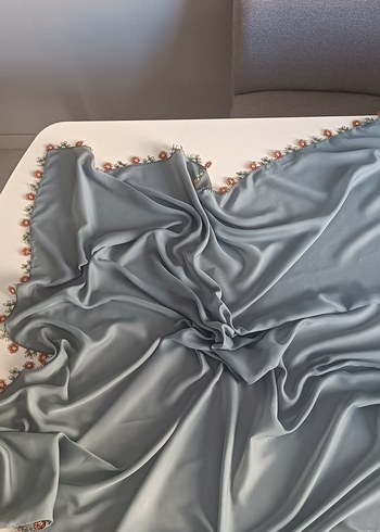 Dantel Detaylı Gri Kadın Fular - Görsel 2