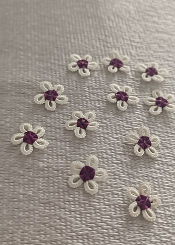 El Yapımı Bohem Çiçek Nakışı Detayları - Görsel 4