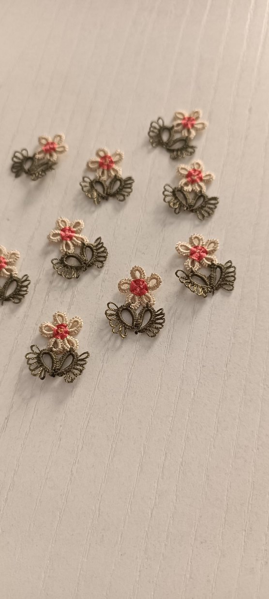 Çok Renkli Çiçekli Tırnak Süsleri - Görsel 3