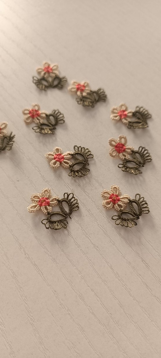 Çok Renkli Çiçekli Tırnak Süsleri - Görsel 2