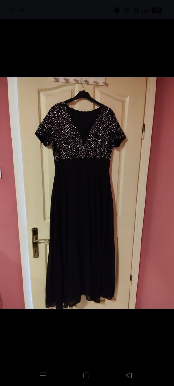 Siyah Uzun V Yaka Payetli Abiye Elbise - Görsel 3