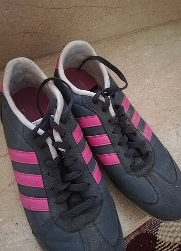 Adidas Spor ayakkabı