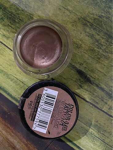 Maybelline New York Color Tattoo 24H Göz Farı 35 on and on bronz