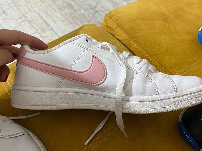 pembe beyaz nike sneaker