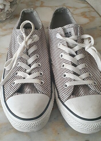 Converse ayakkabı 