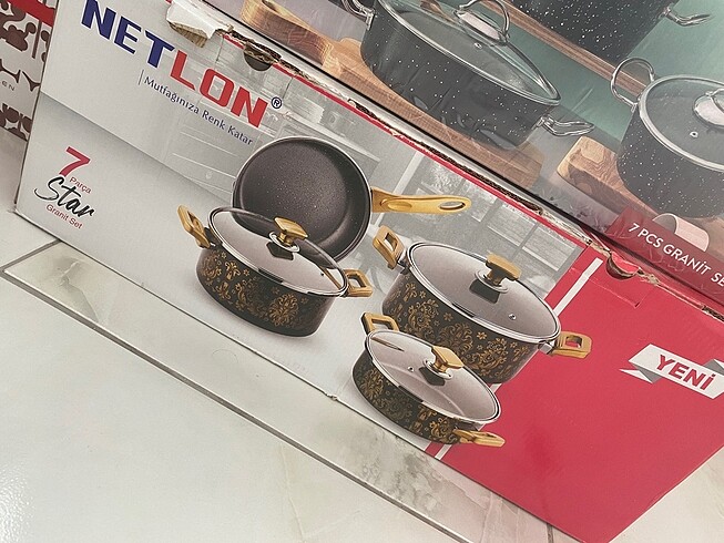 Desenli granit tencere takımı