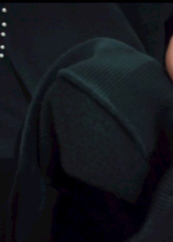 Boncuk İşlemeli Siyah Uzun Kollu swit - Görsel 3