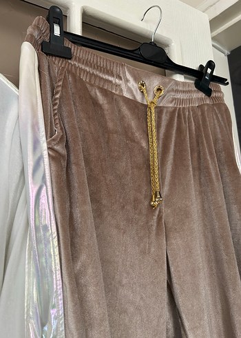 Sıfır giyilmemiş marka tarz takım - Görsel 3