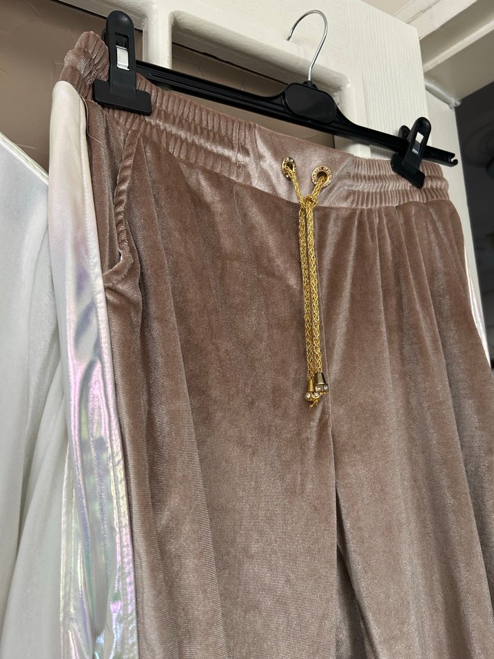 Sıfır giyilmemiş marka tarz takım - Görsel 3