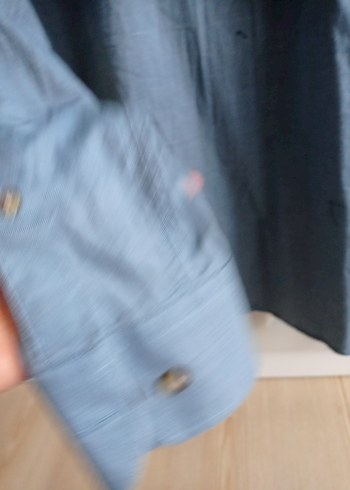 Düğmeli Mavi Denim Erkek Gömlek - Görsel 4