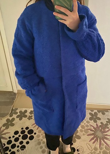 Kadın Mavi Peluş Detaylı Midi Kaban - Görsel 3