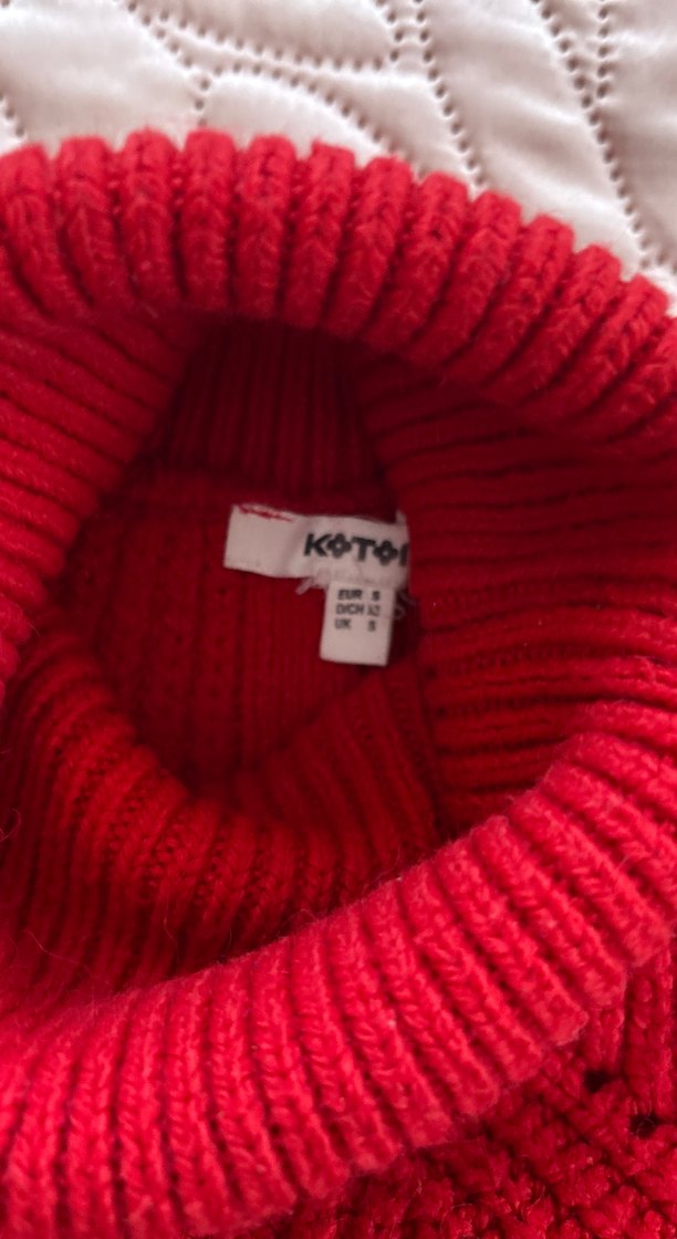 Kırmızı Yüksek Yaka Örgü Kadın Kazak - Görsel 2