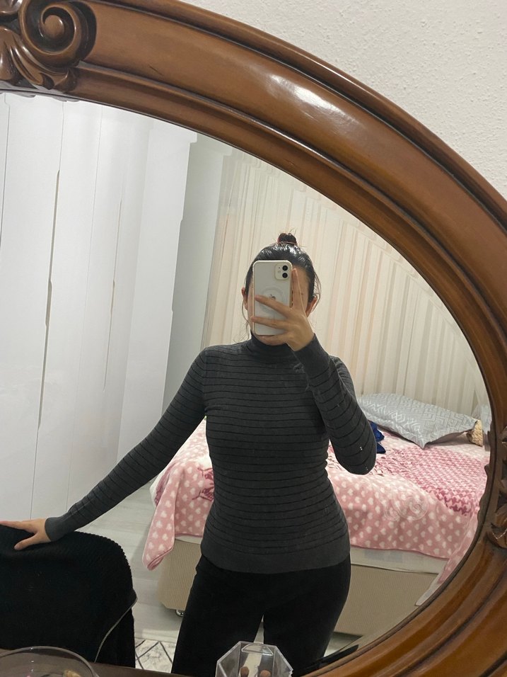 Gri Boğazlı İnce Örgü Kadın Kazak - Görsel 3