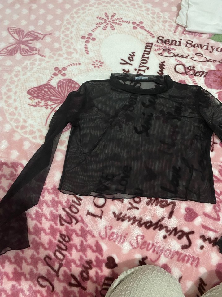 Dantel Detaylı Siyah Uzun Kollu Gotik Bluz - Görsel 2