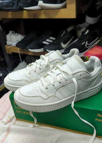 Beyaz Bağcıklı Kadın Spor Ayakkabısı - Görsel 3