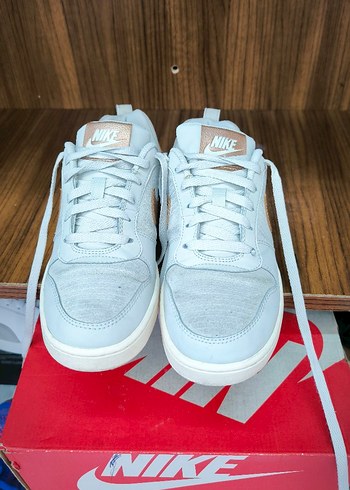 38,5 Beden orjinal Nike seayker