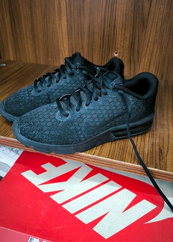 37,5 Beden siyah Renk Nike Air Max
