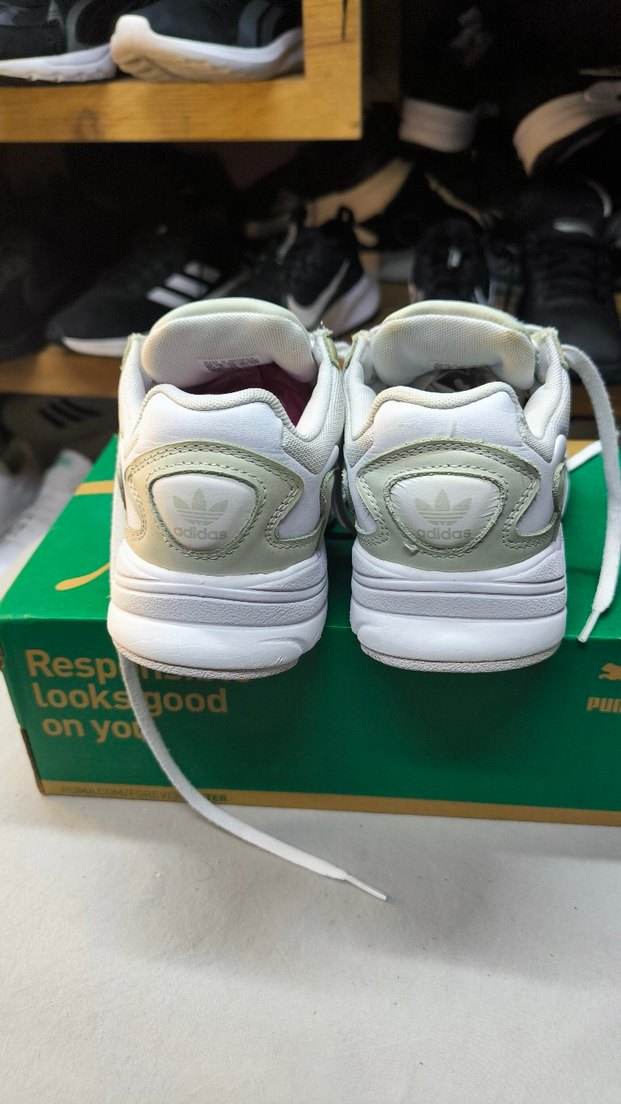 Beyaz Bağcıklı Kadın Spor Ayakkabısı - Görsel 5