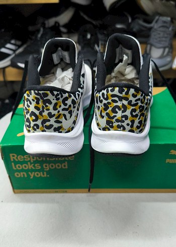 Leopar Desenli Beyaz Kadın Spor Ayakkabı - Görsel 5